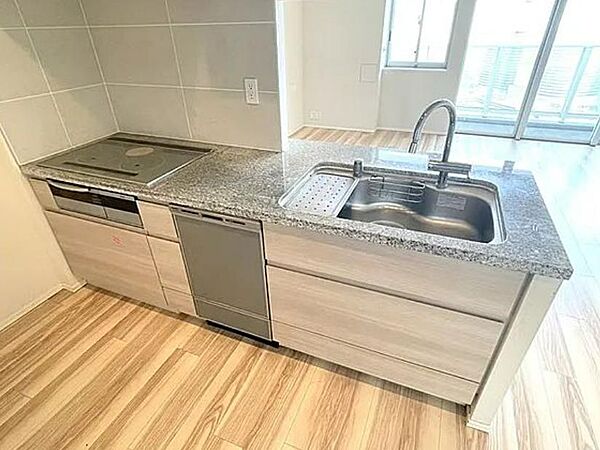 キッチン　※別部屋の参考写真です。