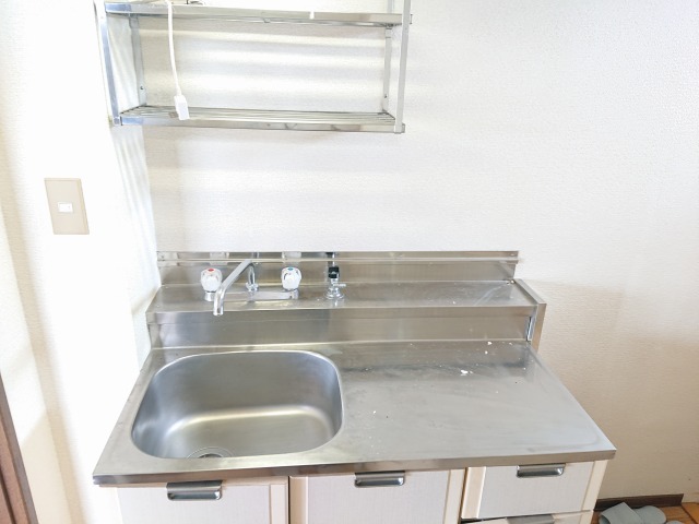 キッチン　給湯付　コンロ設置可キッチン