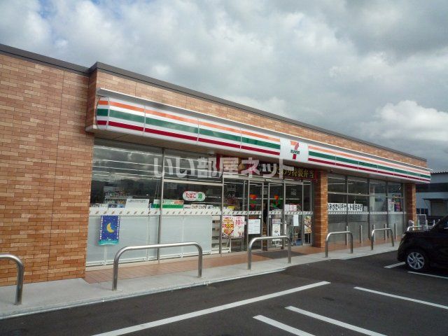 コンビニ　セブンイレブン 糸魚川上刈店（コンビニ）まで1086m