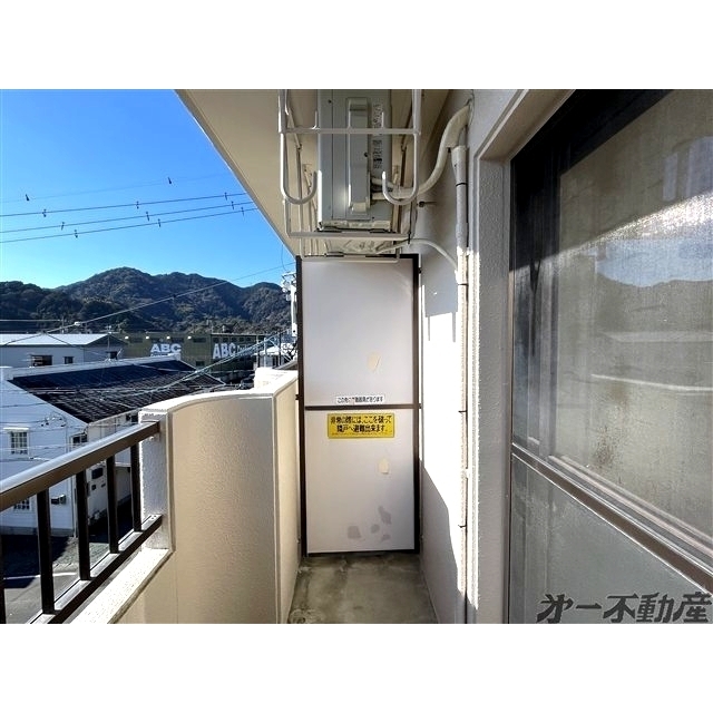 バルコニー　バルコニー