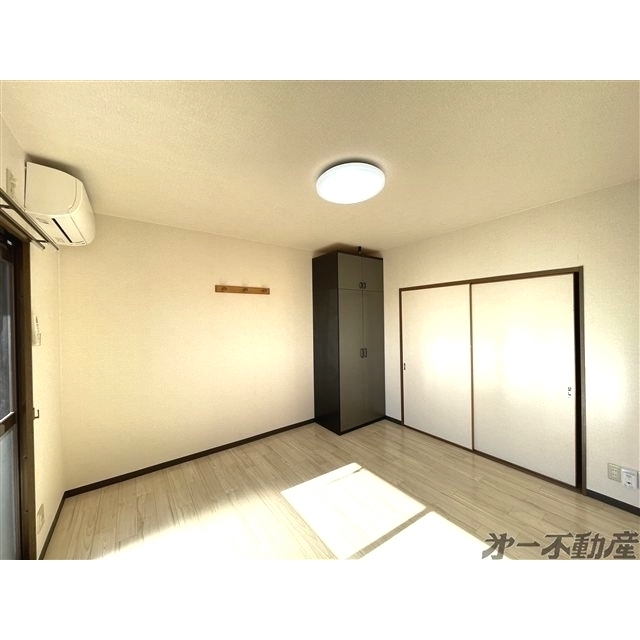 建物外観　洋室