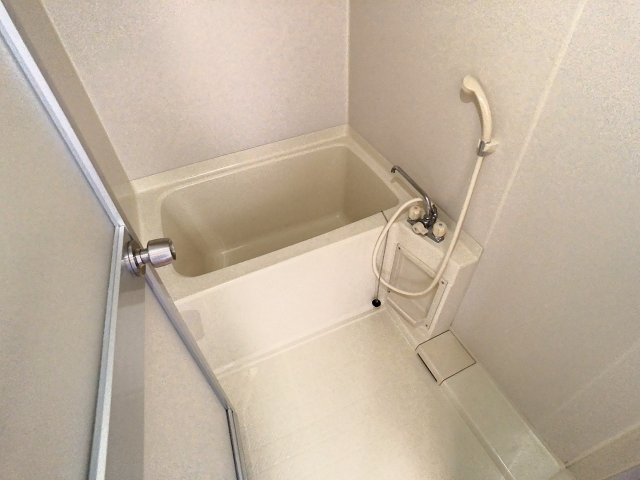 バス・シャワールーム　サンプル写真となります。