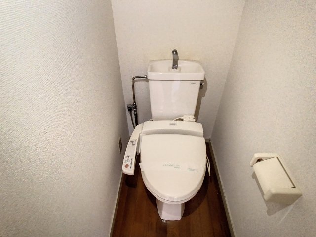 トイレ　サンプル写真となります。