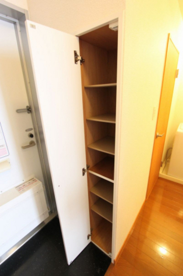 収納　※別号室の写真です