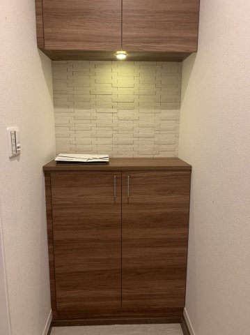 玄関　大きなスペースがあり、収納には困りません