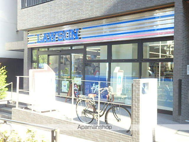 コンビニ　ローソン（コンビニ）まで1300m