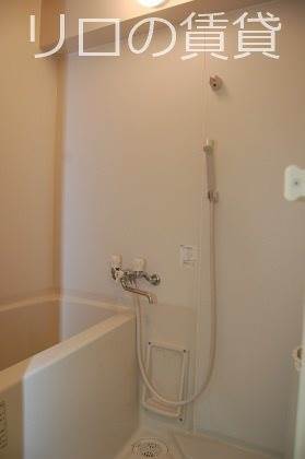 バス・シャワールーム　浴室です