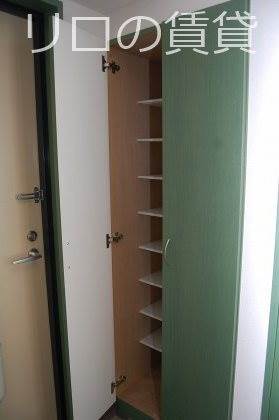 玄関　シューズボックスです