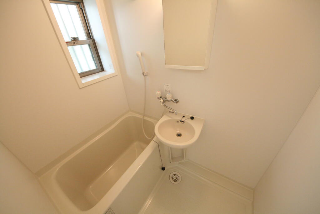 バス・シャワールーム　ユニットバス