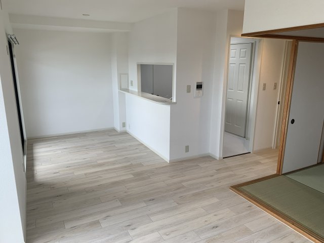 居室・リビング　11帖のリビングです♪