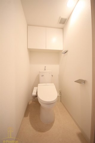 トイレ　パークアクシス本町