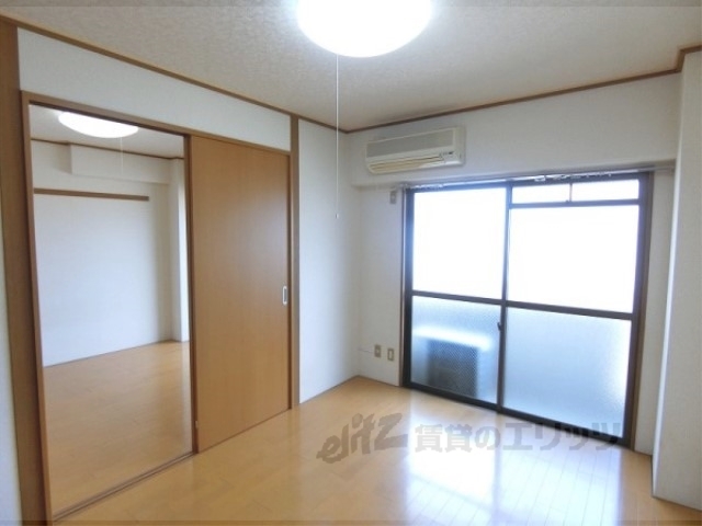 居室・リビング　洋室