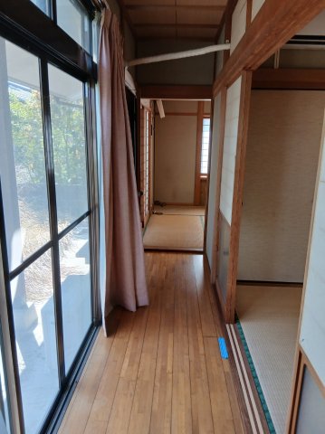 その他部屋・スペース　縁側があります