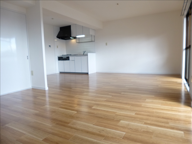 居室・リビング　ゆったり過ごせる居間です