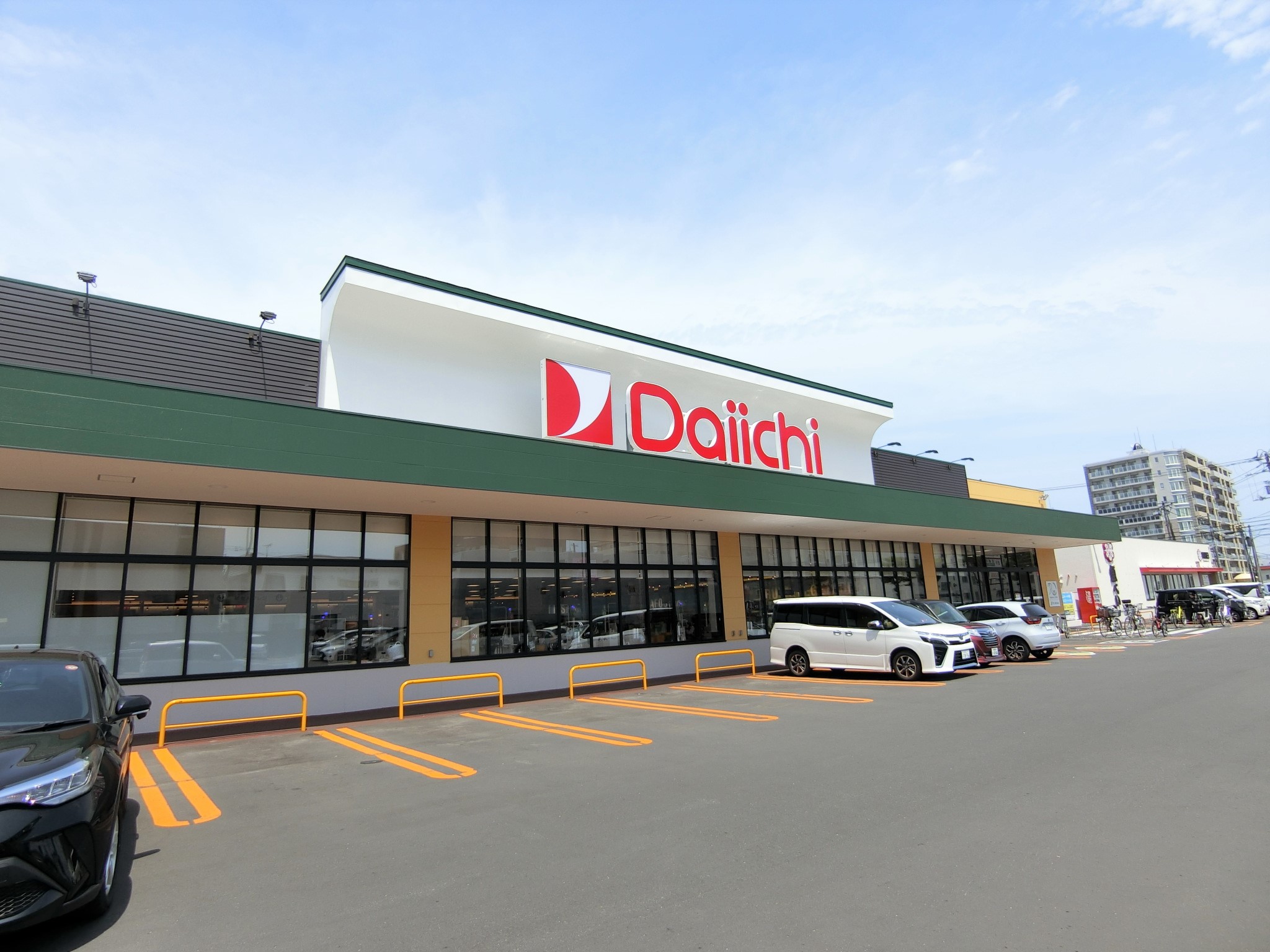 スーパー　ダイイチ平岸店（スーパー）まで1084m