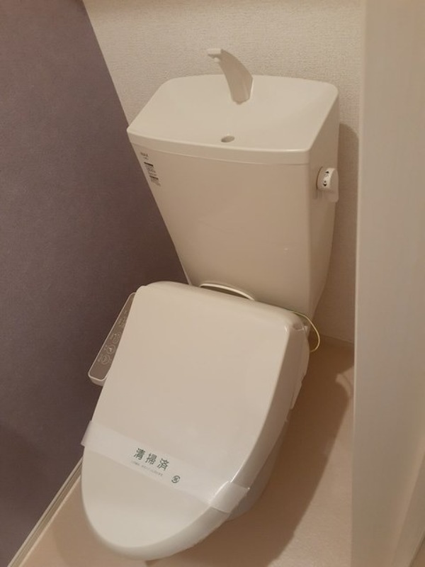 トイレ　図面と現状に相違がある場合には現状を優先