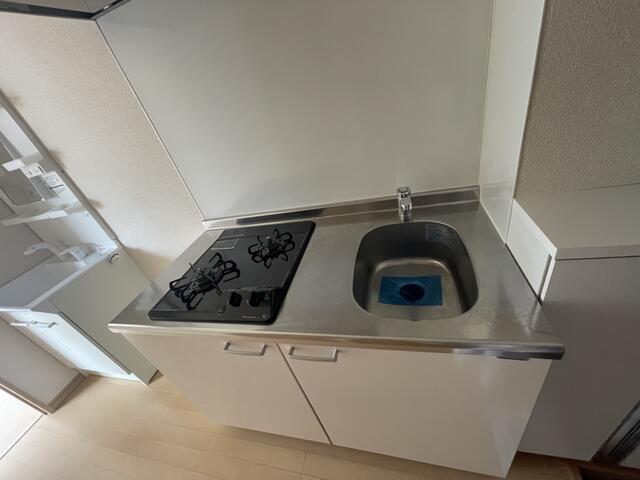 キッチン　※別部屋参考写真です?