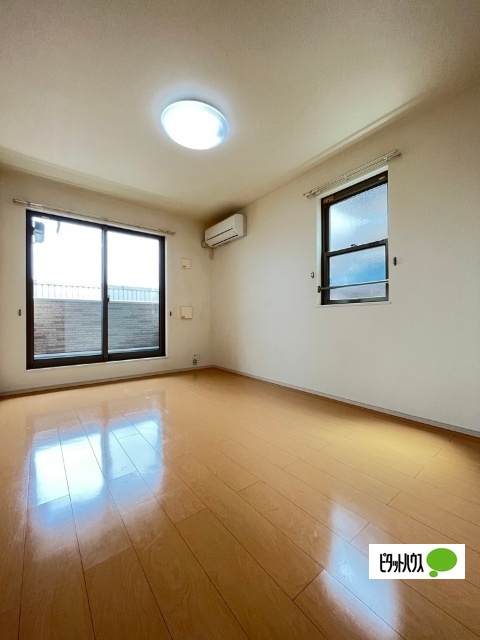 居室・リビング　２０１　同一タイプ