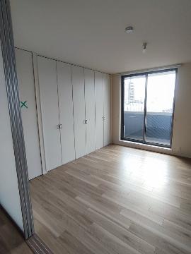 居室・リビング　室内