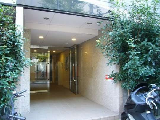 エントランス　内見予約受付中、お気軽にお問い合わせください。【0037-6