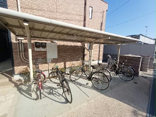 その他共有部分　自転車置き場です。