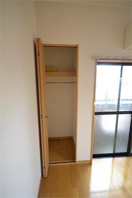 収納　（別タイプ参考写真）Vivre池袋　豊島区西池袋２