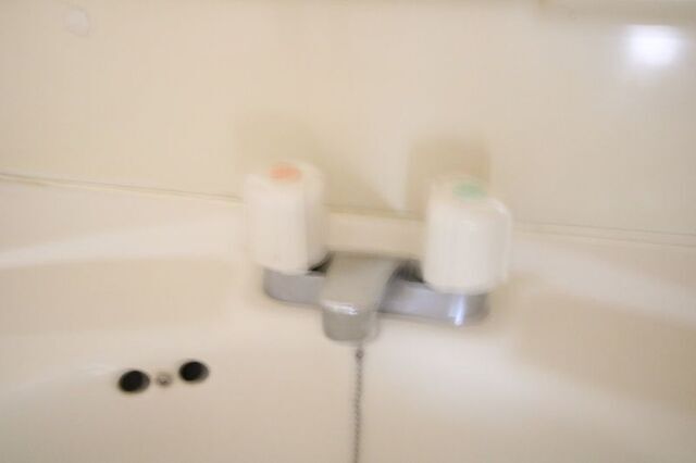 洗面設備　※別室の参考写真です。