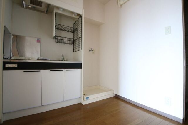 キッチン　※別室の参考写真です。