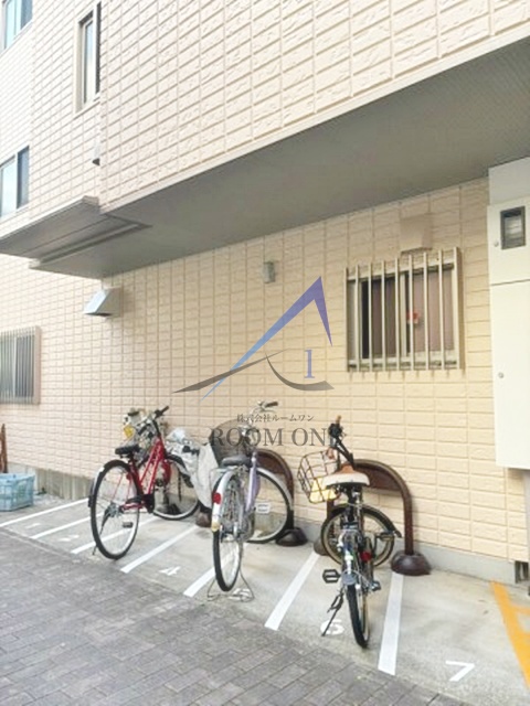 その他共有部分　駐輪スペースです。