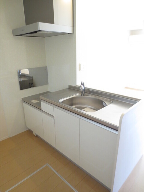 キッチン　１０５　床下収納付キッチン