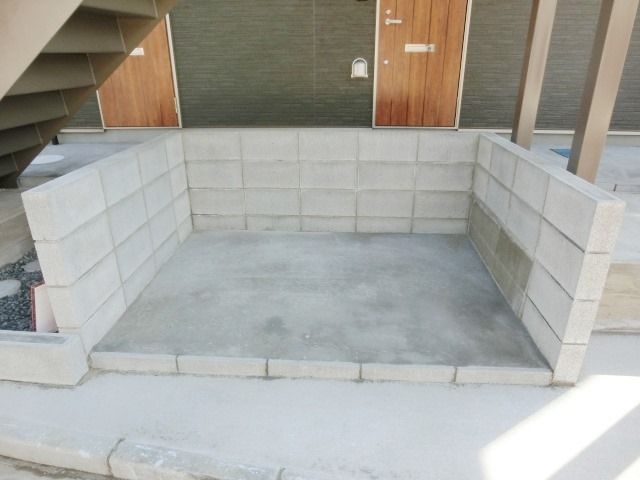 その他　敷地内にゴミ置き場があります