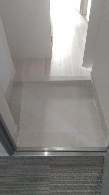 玄関　同仕様