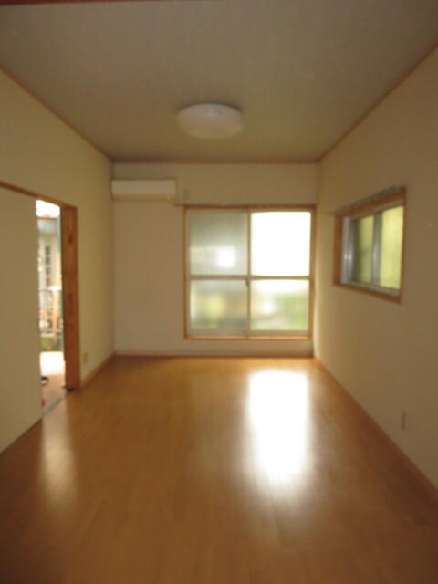 居室・リビング　１階リビング