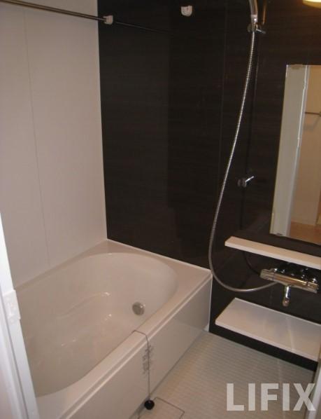 バス・シャワールーム　風呂