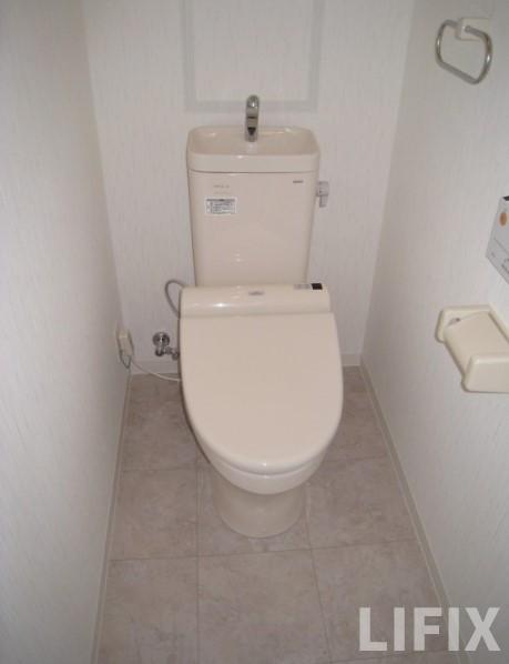 トイレ　トイレ