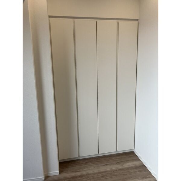 収納　※別部屋の参考写真です。