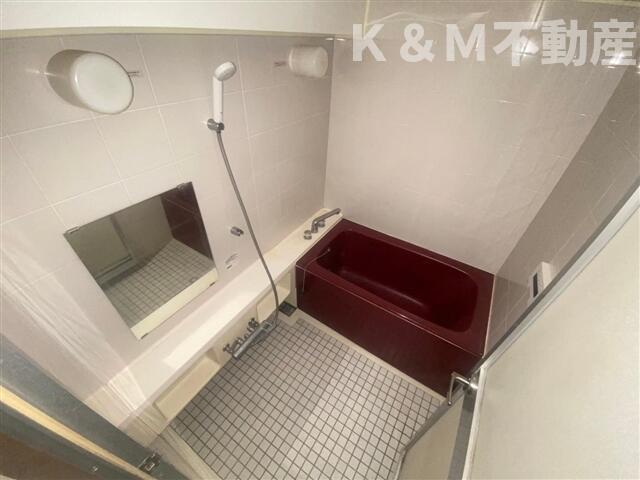 バス・シャワールーム　お風呂です