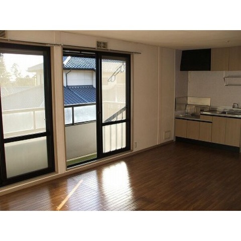 居室・リビング　ＬＤＫは１５帖の広さ。