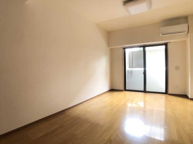 居室・リビング　サンピア西須賀