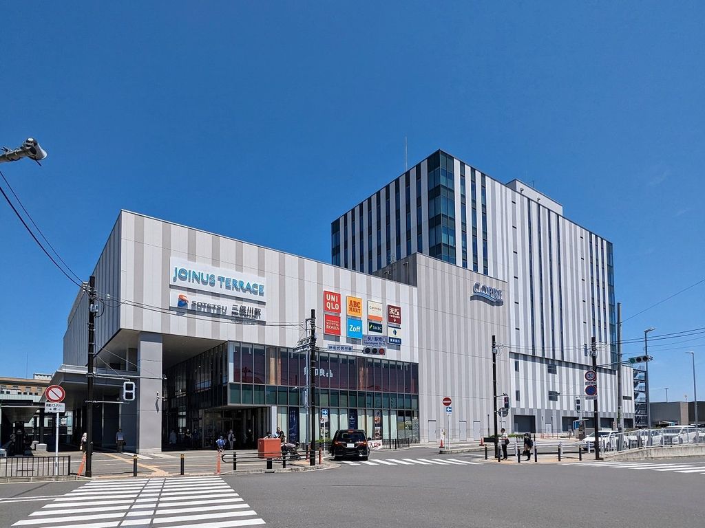 ドラックストア　ハックドラッグジョイナステラス二俣川店（ドラッグストア）まで290m