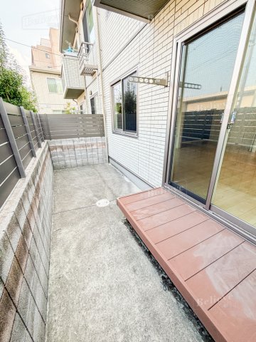 庭　陽当たり良好なお庭です♪