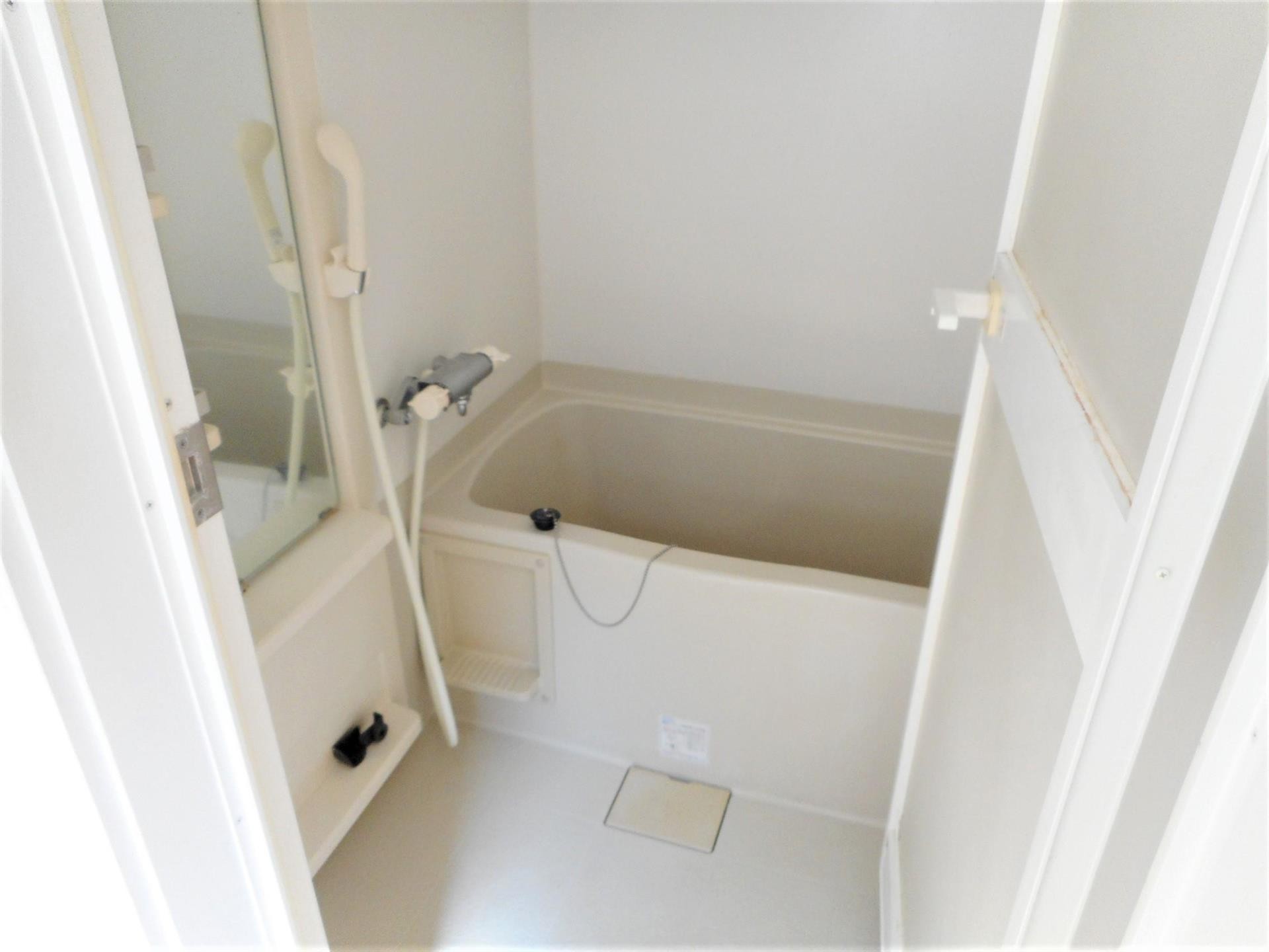 バス・シャワールーム　浴室