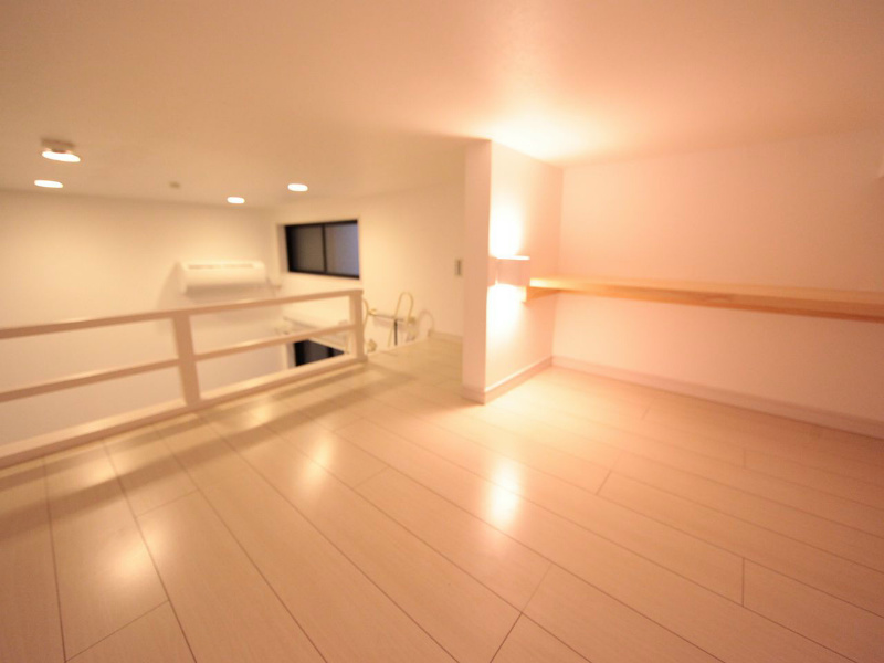 その他部屋・スペース　ロフト4.2帖（収納としてもお部屋としても使えます）