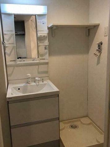 洗面設備　嬉しい独立洗面化粧台付☆（同一仕様写真）
