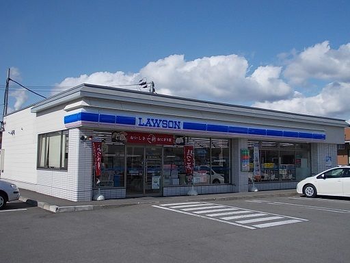 コンビニ　ローソン豊岡１２条一丁目店（コンビニ）まで700m