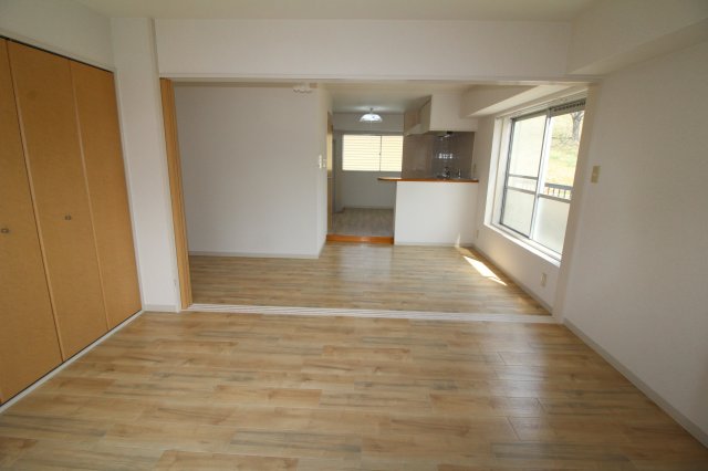 居室・リビング　別室の写真使用