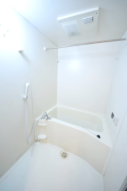 バス・シャワールーム　～さっぱりしましょう～