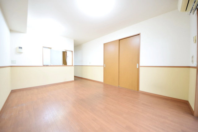 居室・リビング　～家族団欒はこちらです～