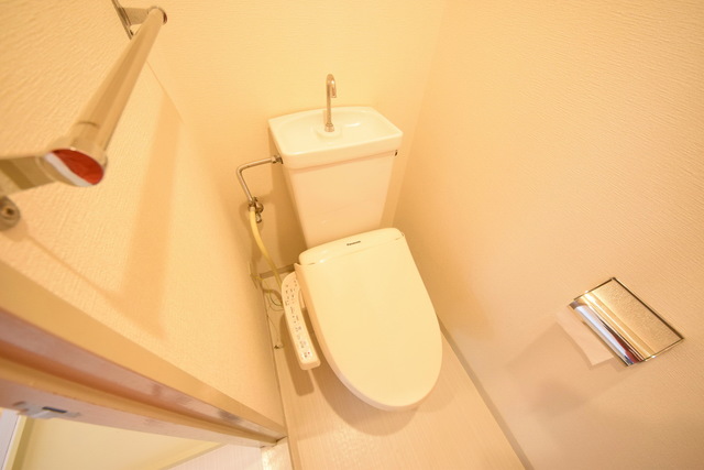 トイレ　～身も心もスッキリっ～