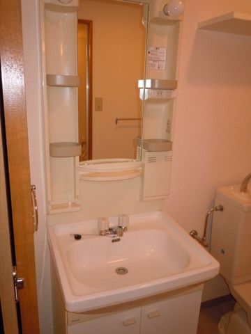 洗面設備　★賃貸物件のお問い合わせはタウンハウジング登戸店まで★